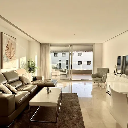 Apartment Modern Duplex Penthouse In Royal Banus Roof Top!